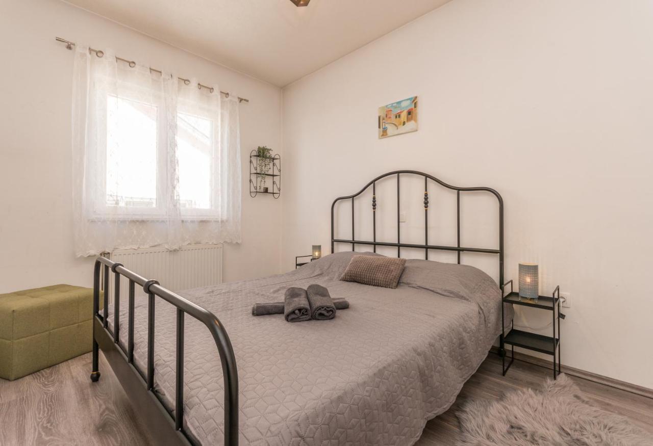 Villa Lucija Biograd Na Moru Dış mekan fotoğraf